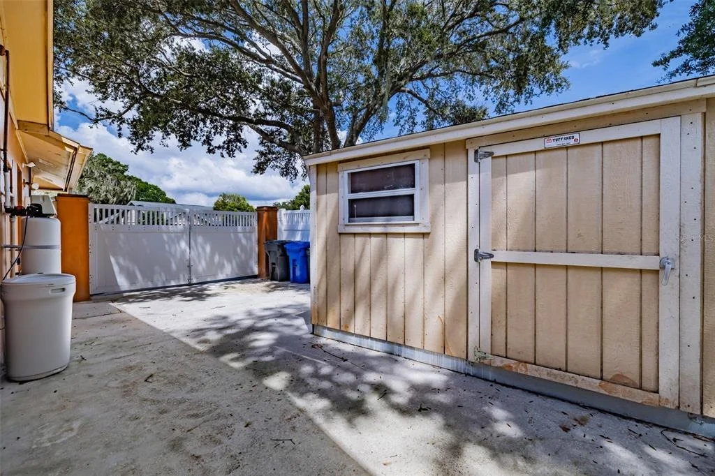 Photo of 1409 HOLLEMAN
