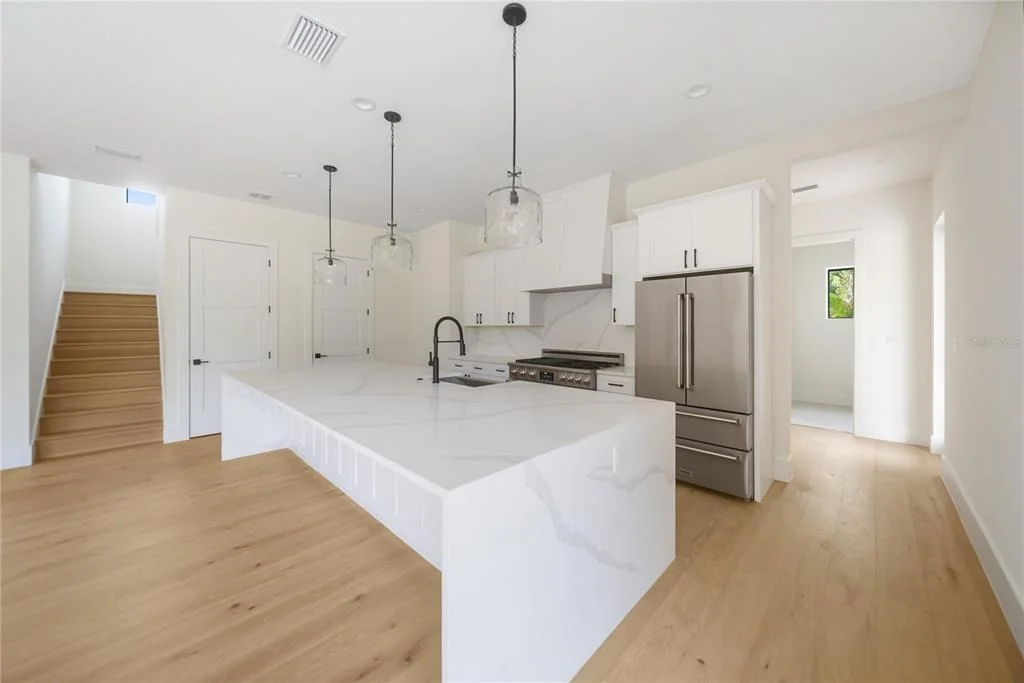 Photo of 626 BUTTONWOOD DRIVE