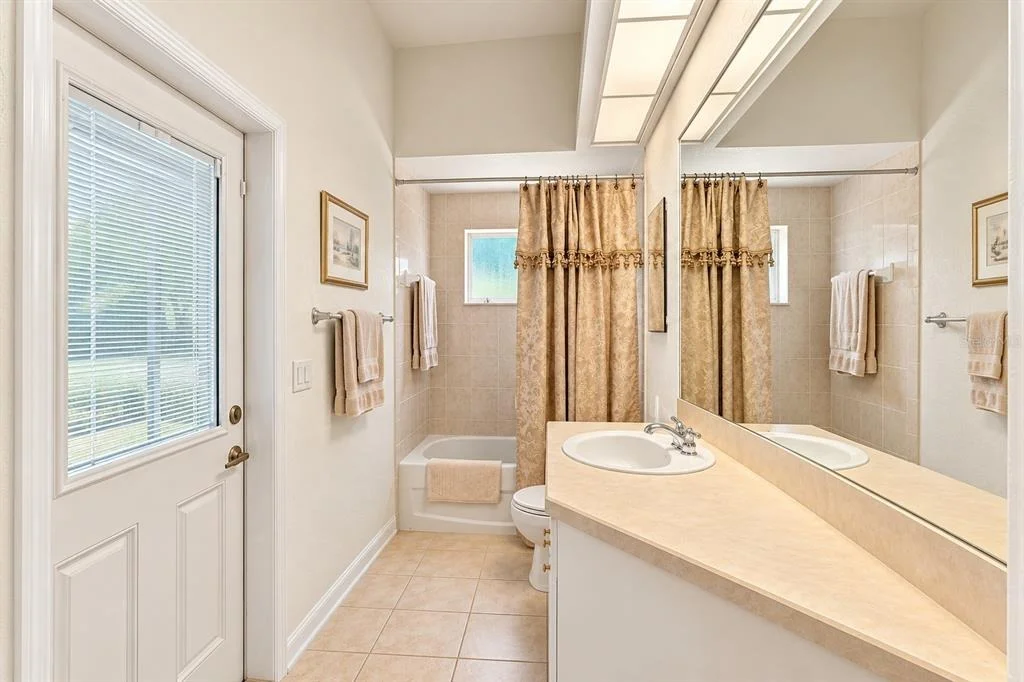 Photo of 7420 NIGHTWALKER ROAD