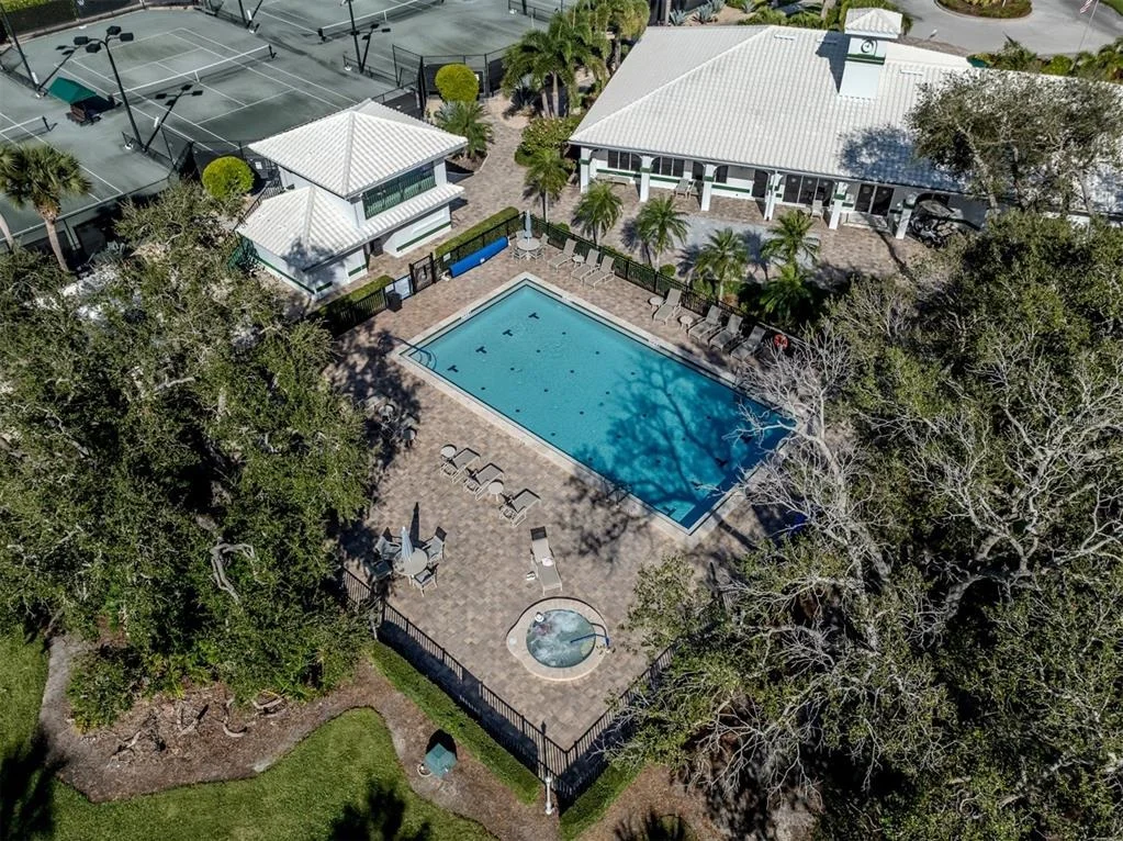Photo of 1428 GLENEAGLES DRIVE