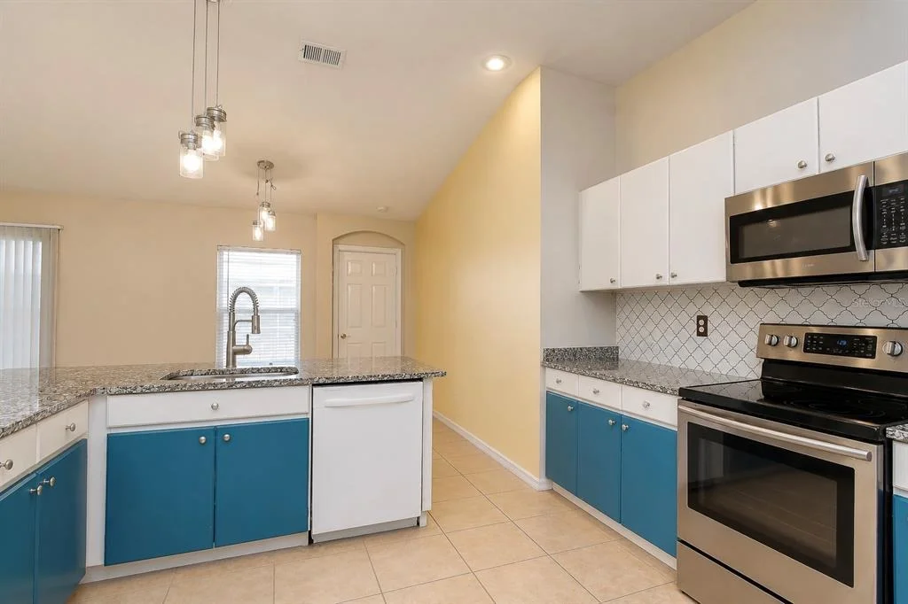 Photo of 4822 PORTOBELLO CIRCLE