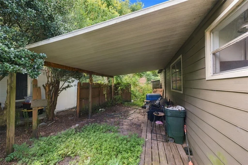 Photo of 35012 GLOSSON CIRCLE