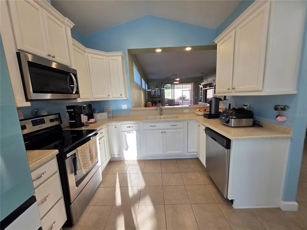 Photo of 8064 BRIDGEPORT BAY CIRCLE
