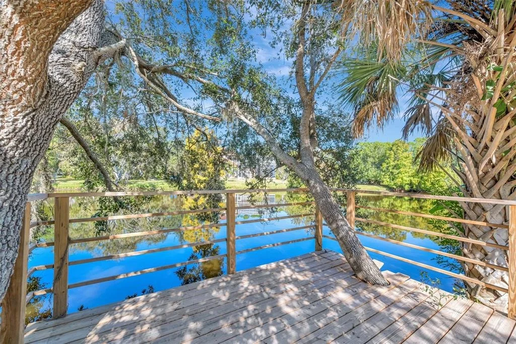 Photo of 403 LONGBOW TRAIL