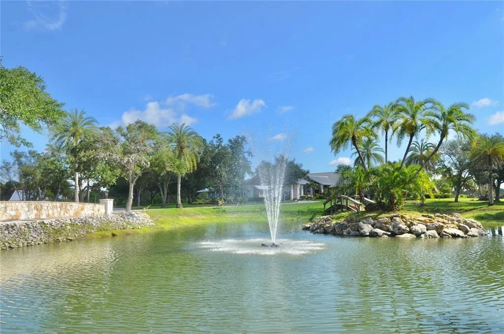 Photo of 630 N RIVER ROAD