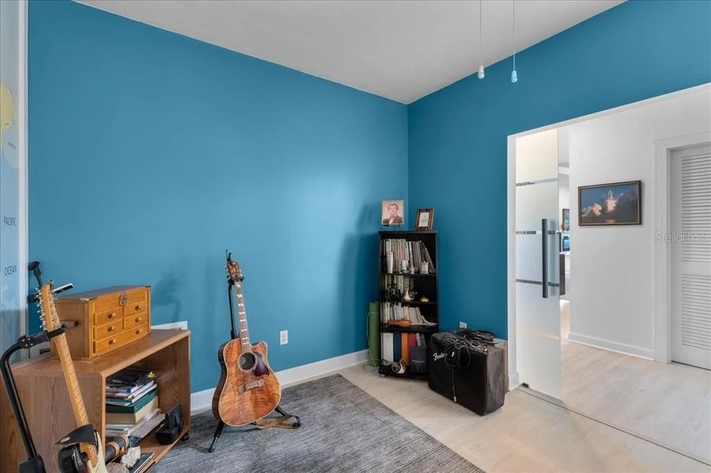 Photo of 13 BAY POINT DRIVE