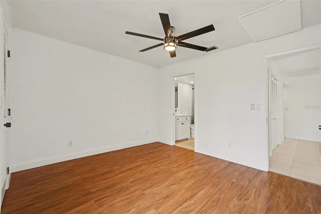 Photo of 10 LESLEY LANE