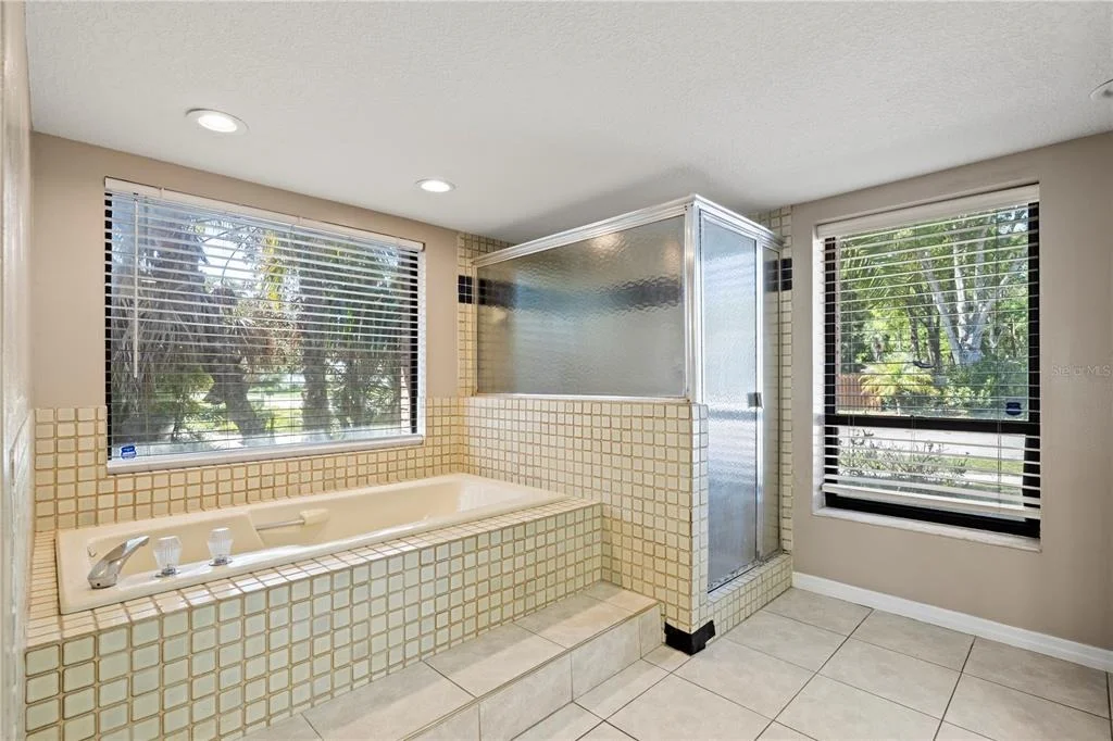 Photo of 14947 LAKE FOREST DRIVE