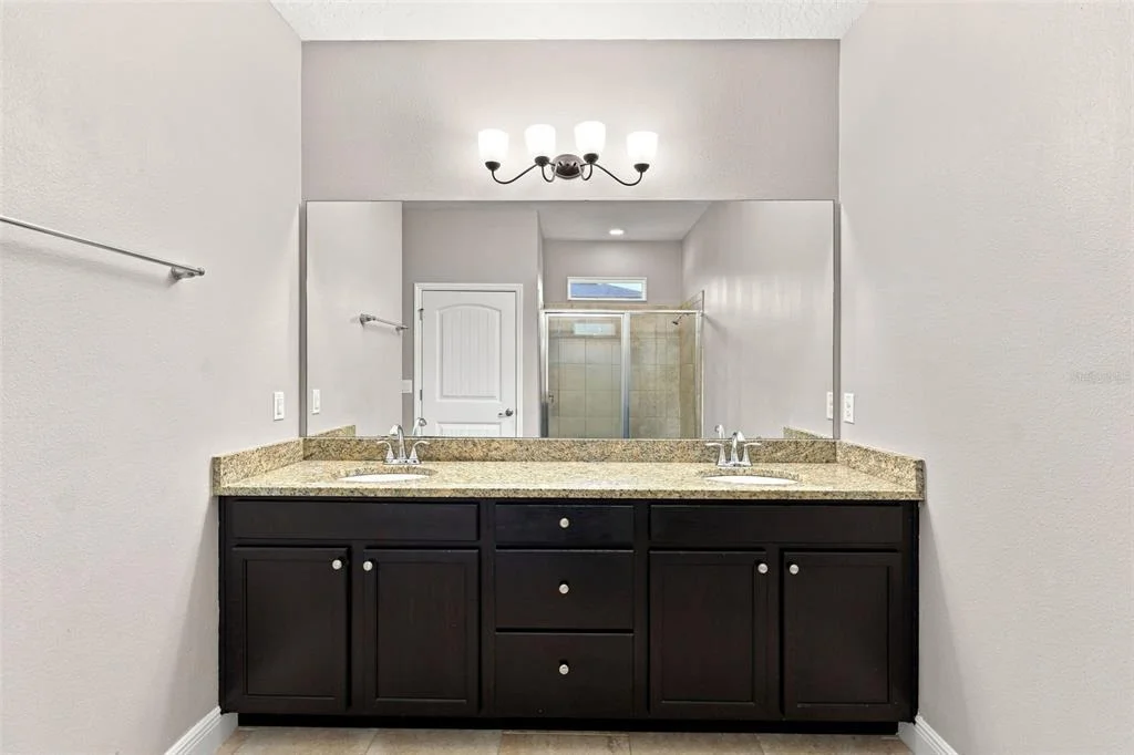 Photo of 463 RIVER SQUARE LANE