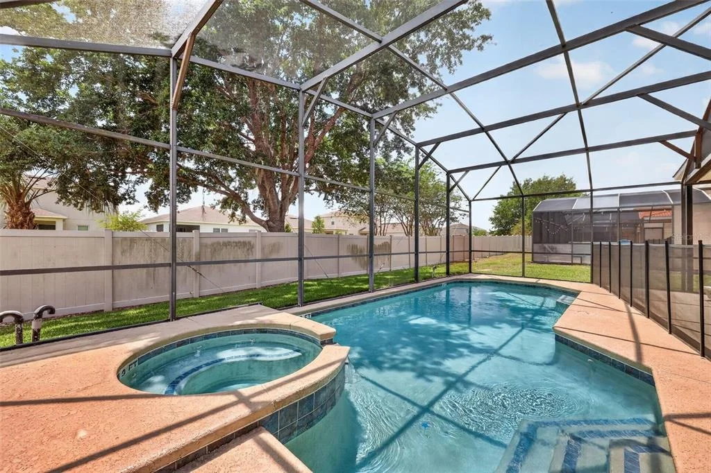 Photo of 928 SOLANA CIRCLE