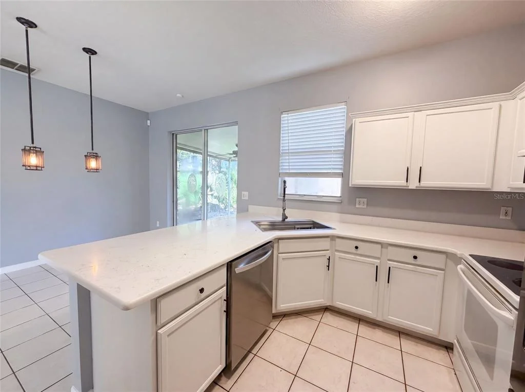 Photo of 826 HILLY BEND DRIVE