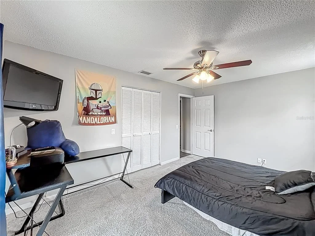 Photo of 340 VAIL DRIVE