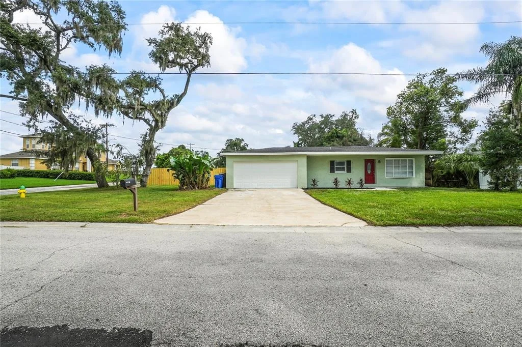 Photo of 202 GAY ROAD