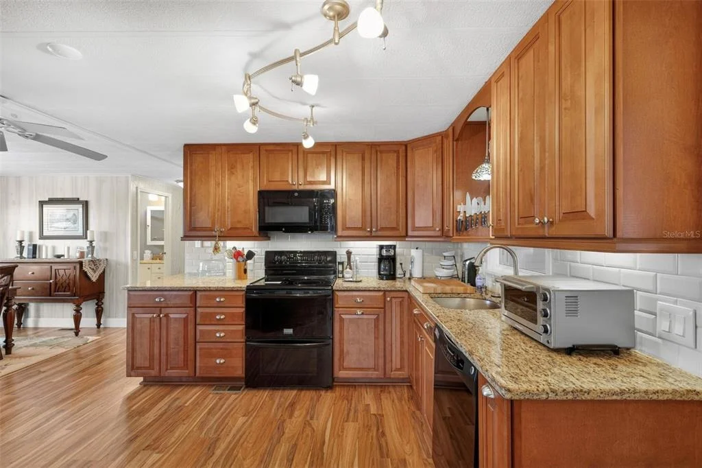 Photo of 320 LA COSTA