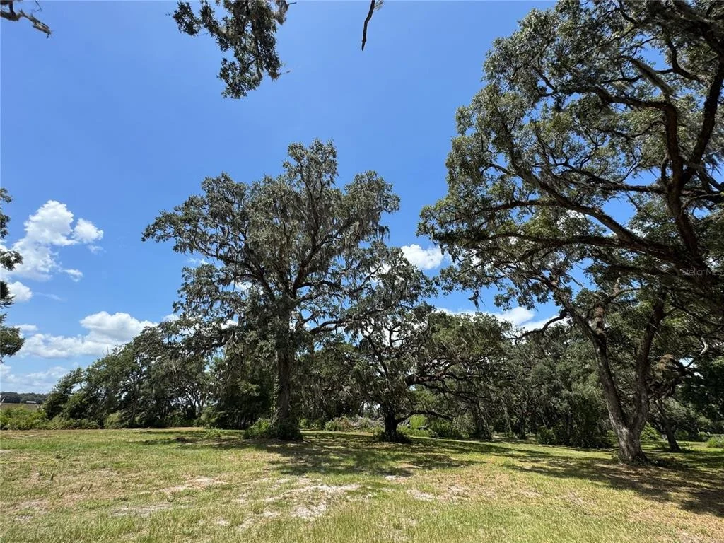 Photo of 1220 N US HIGHWAY 41