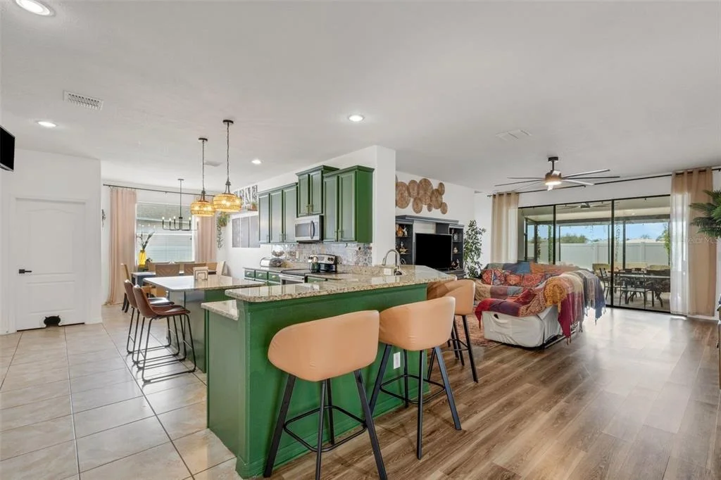 Photo of 611 WABASH BREEZE CIRCLE