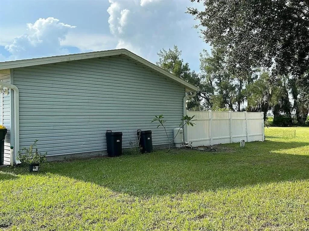 Photo of 7901 CASTILE ROAD