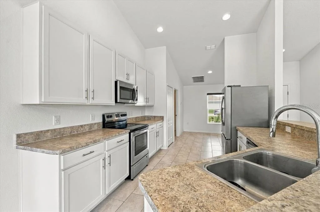 Photo of 912 LOCHLAND LOOP