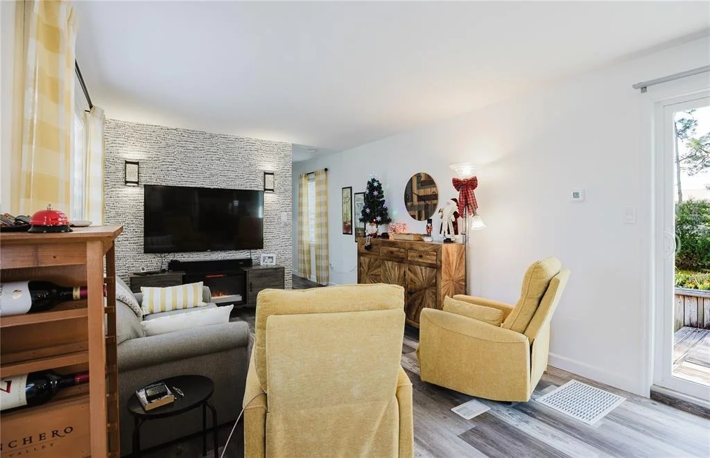 Photo of 11296 OLIVE CIRCLE