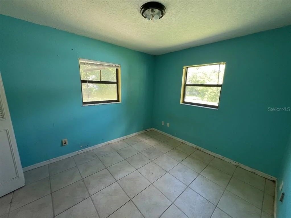 Photo of 996 GRAYSON DRIVE