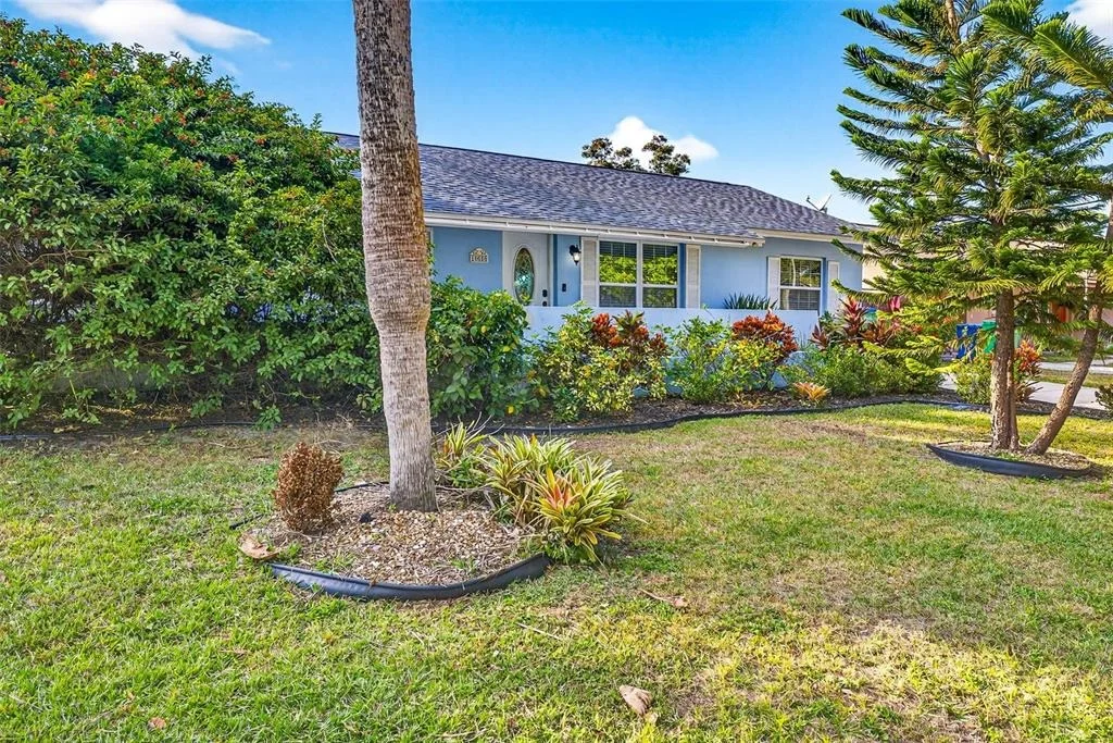 Photo of 10050 84TH WAY
