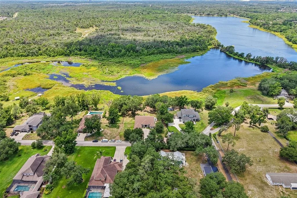 Photo of 11325 HIDDEN VALLEY LANE