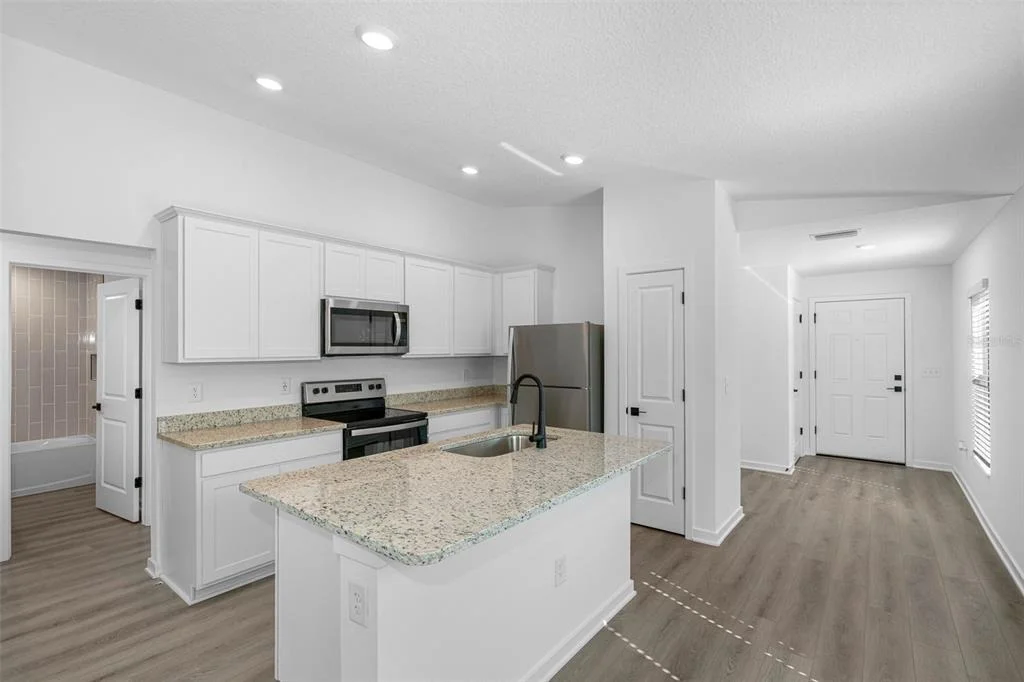 Photo of 7112 CANOPY LANE