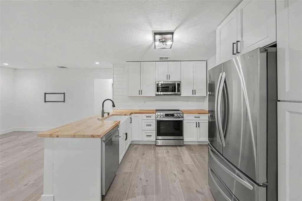 Photo of 131 EMERALD LANE