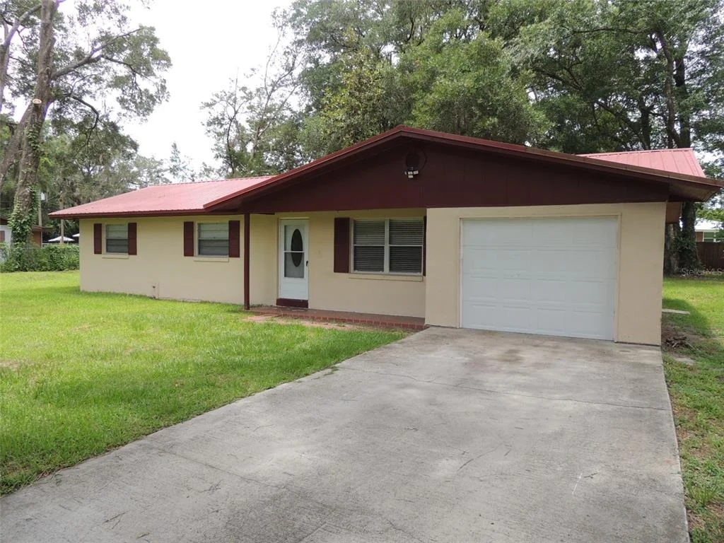 Photo of 330 SE 6TH STREET
