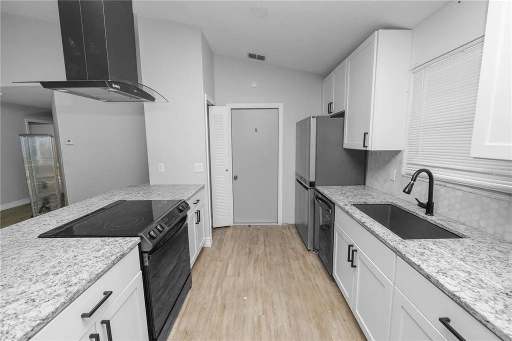 Photo of 3307 FOX RIDGE DRIVE