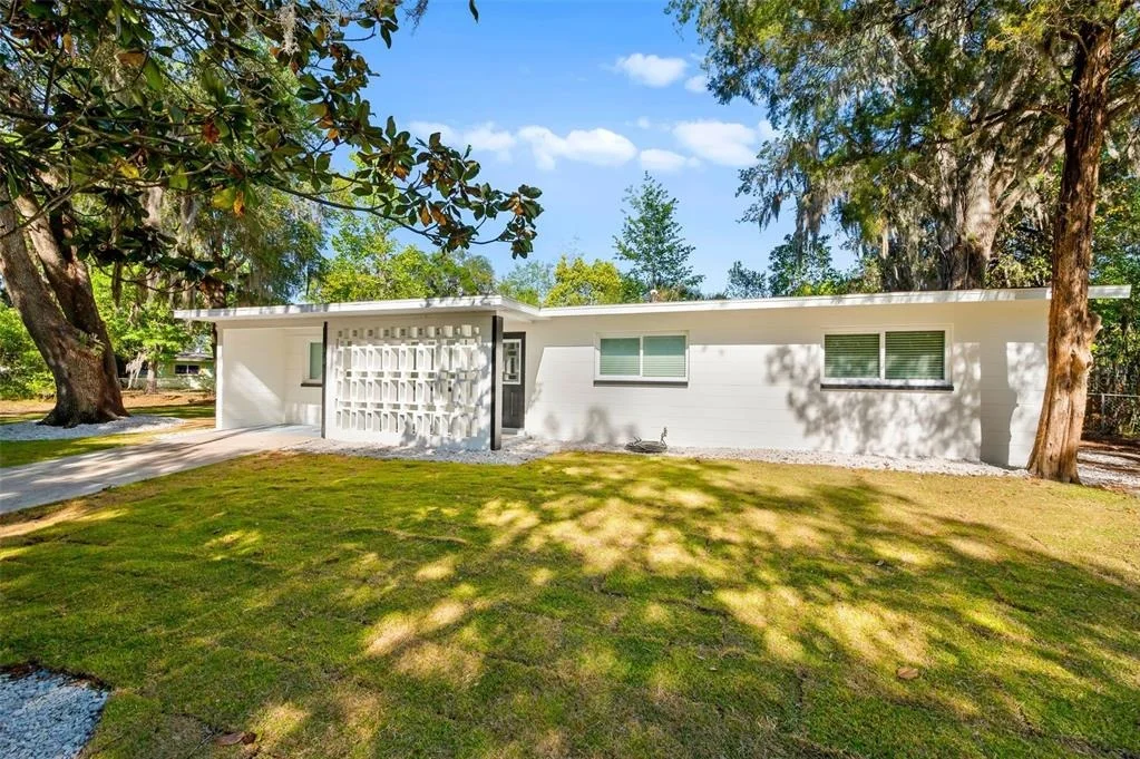 Photo of 1919 NE 17TH DRIVE