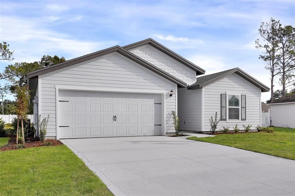 Photo of 19 PINEAPPLE DRIVE