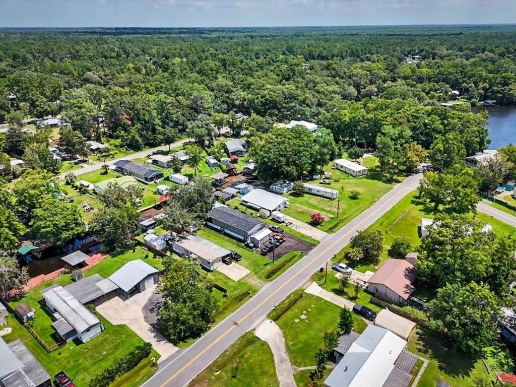 Photo of 104 EDGEWATER ROAD