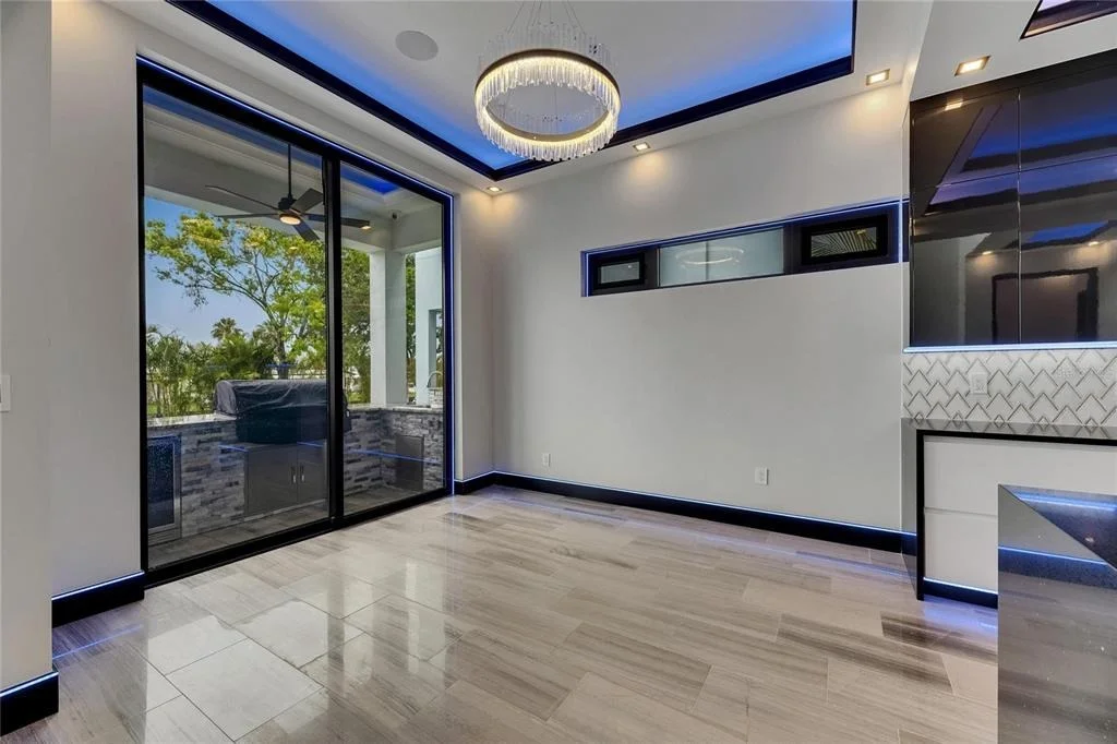 Photo of 6528 SIMONE SHORES CIRCLE
