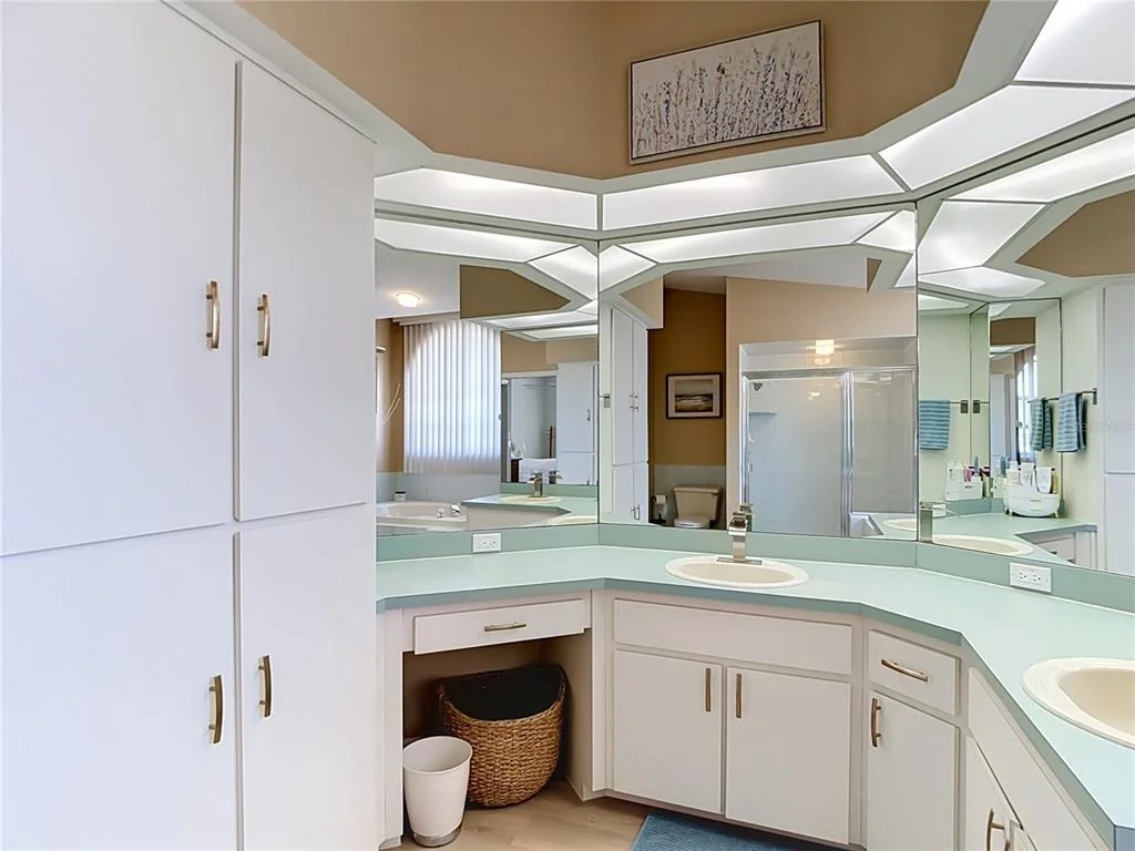 Photo of 1051 HOOK DRIVE