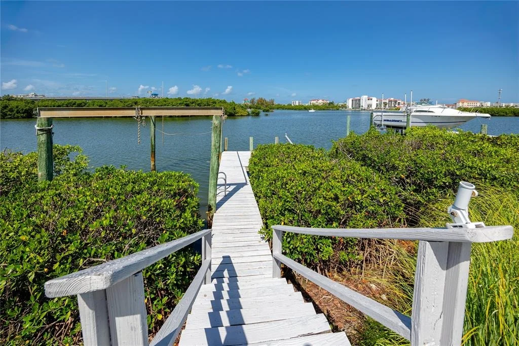 Photo of 8046 BAYHAVEN DRIVE