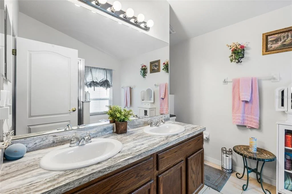 Photo of 614 SOMERSTONE DRIVE