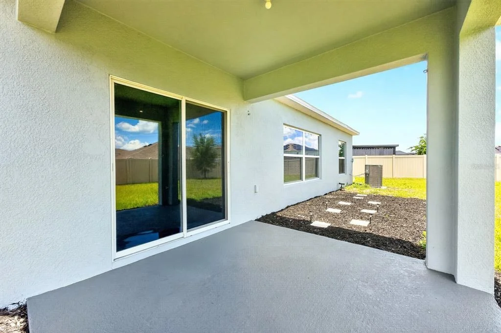 Photo of 596 MEADOW BEND DRIVE