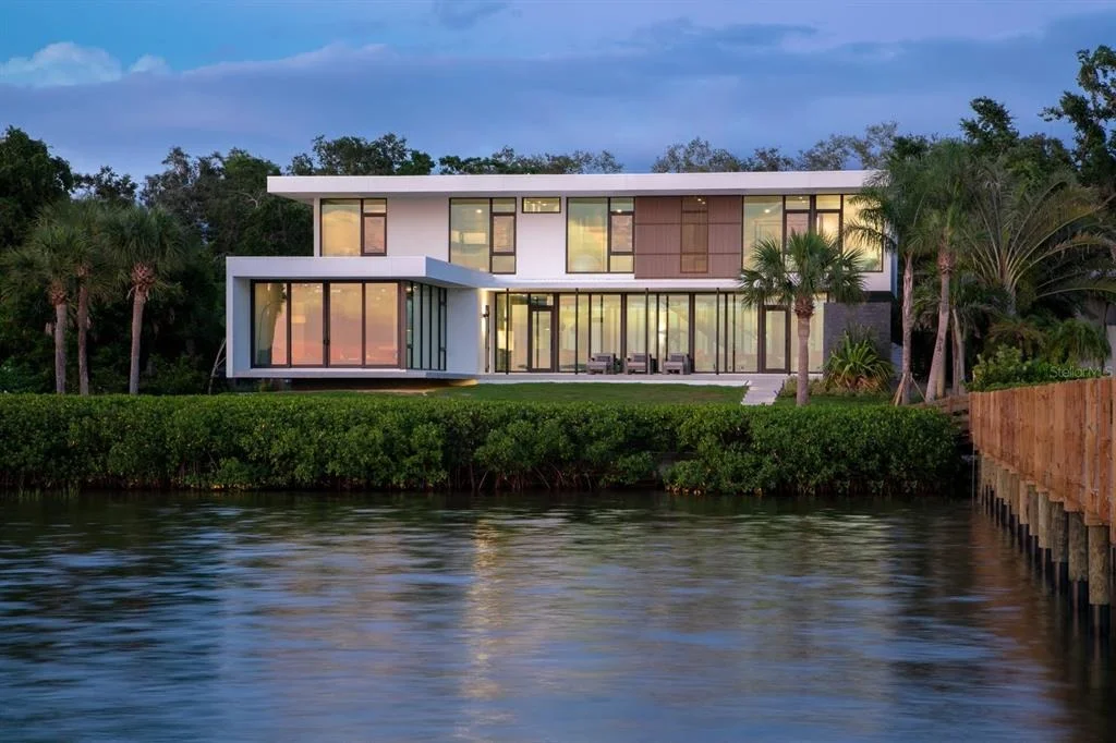 Photo of 1500 BAYVIEW DRIVE