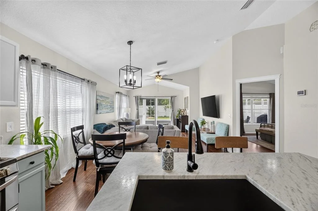 Photo of 7629 DEVONBRIDGE GARDEN WAY