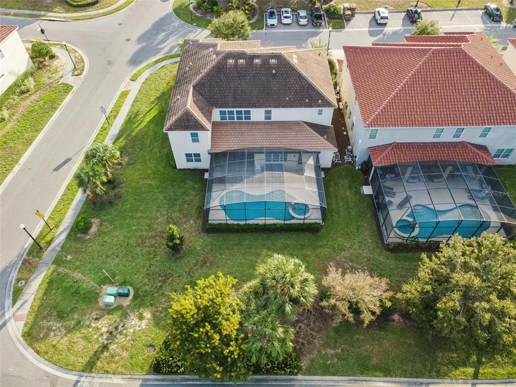 Photo of 6000 OAK GREEN LOOP