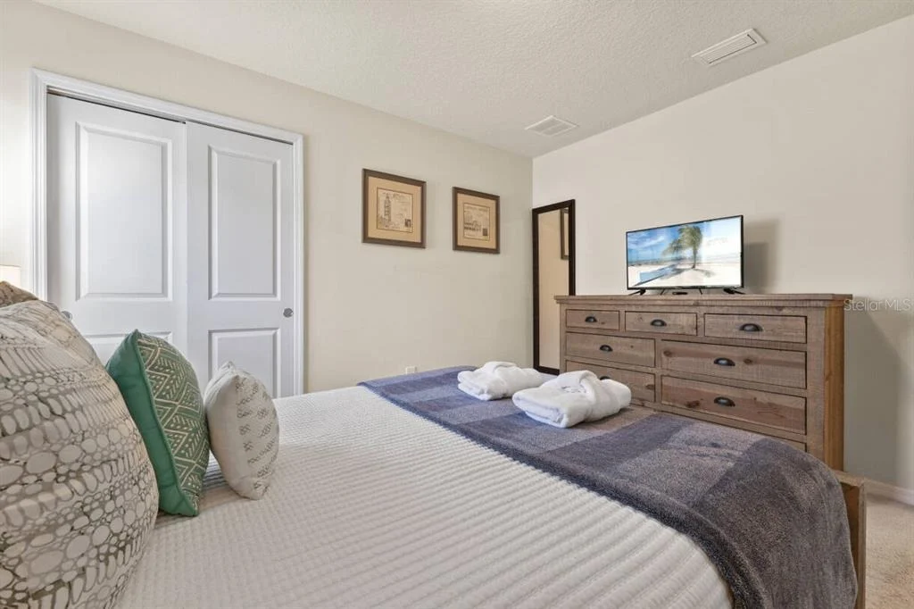 Photo of 5405 MISTY OAK CIRCLE
