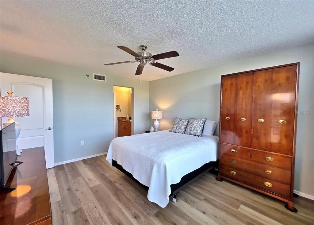 Photo of Unit 208 at 4570 PINEBROOK CIRCLE