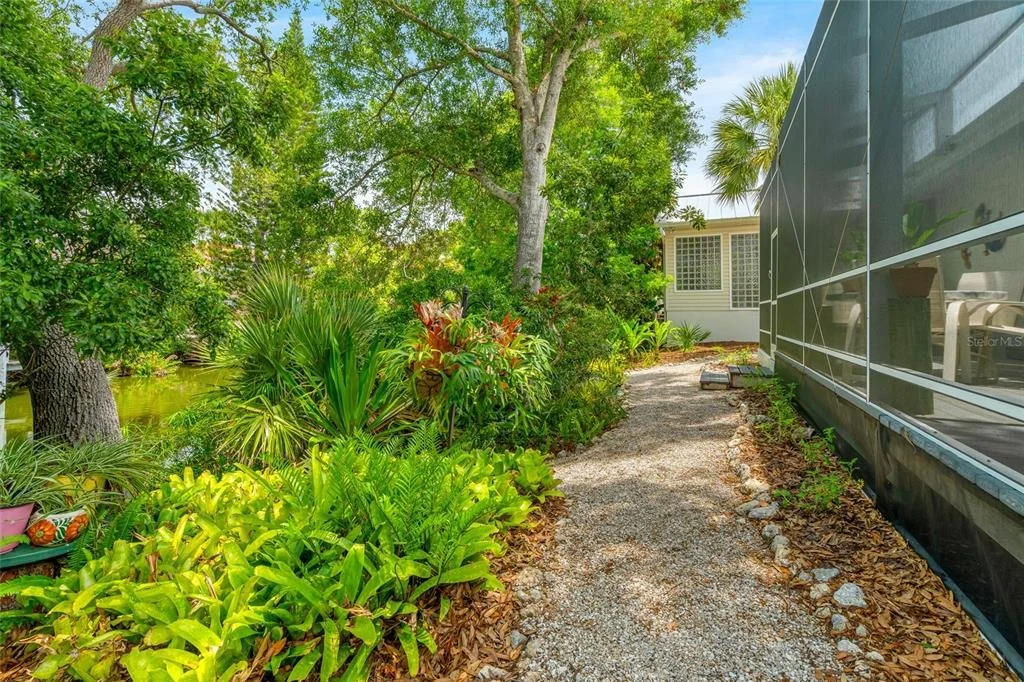 Photo of 400 TORTUGA DRIVE