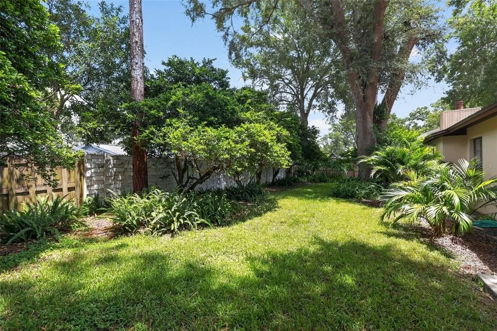 Photo of 4015 DELLBROOK DRIVE