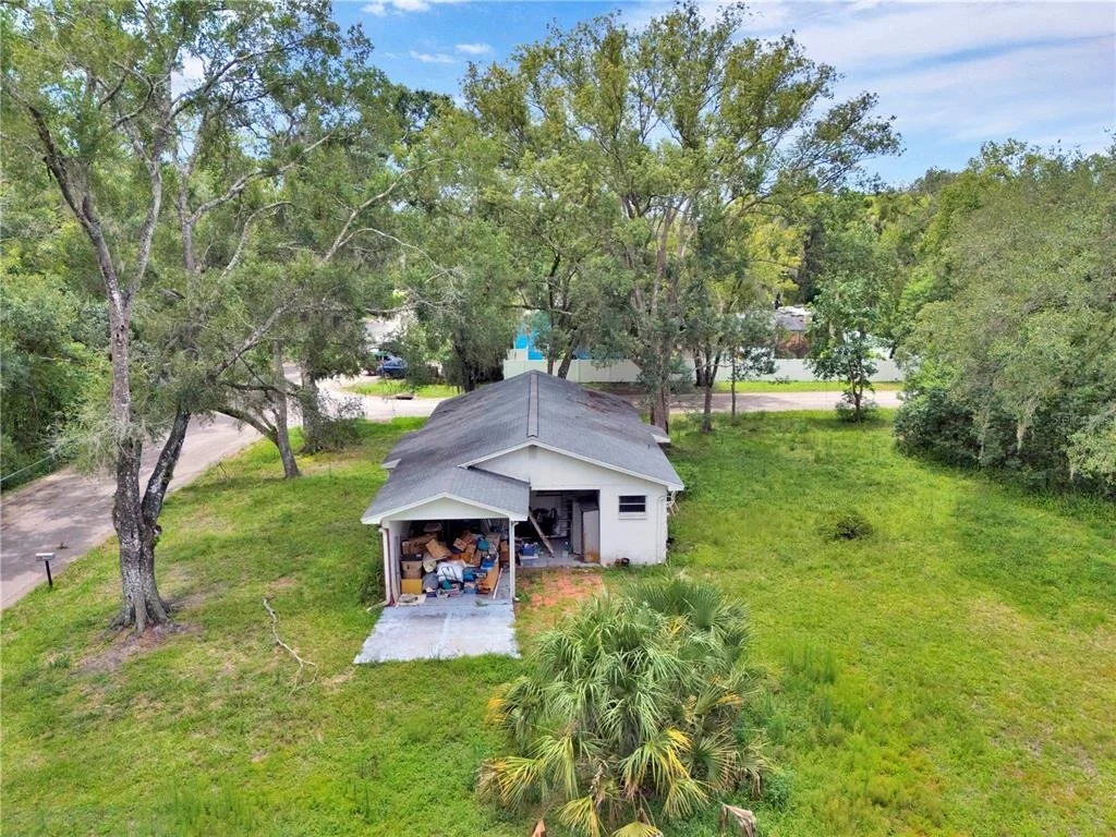 Photo of 11916 DAVIS ROAD