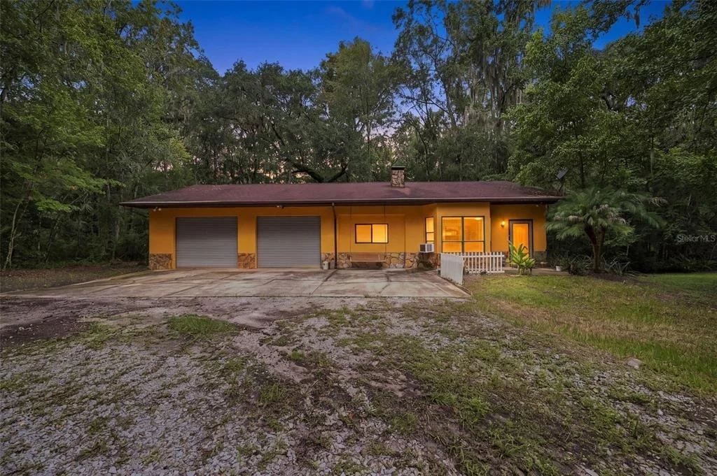 Photo of 16205 PERIMETER DRIVE