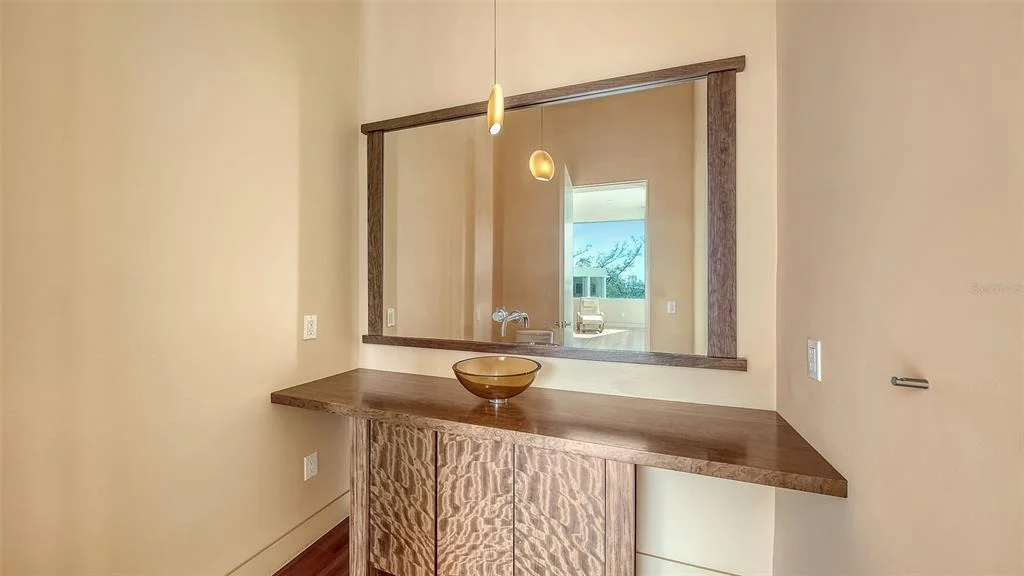 Photo of 6610 GULF OF MEXICO DRIVE