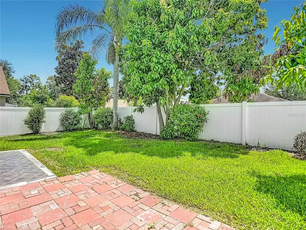 Photo of 805 LESA GLEN PLACE
