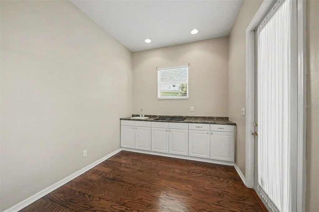 Photo of 5127 AURORA DRIVE